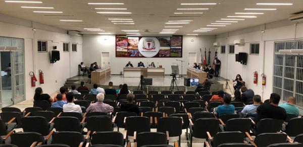 Projeto de Lei que concede isenção dos impostos e taxas municipais às clínicas de hemodiálise é aprovado na Câmara de Guanambi.