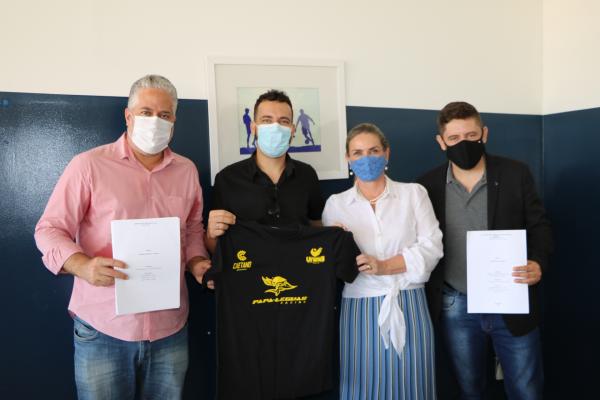 Apoio às práticas esportivas em Urandi é pauta de audiência na Sudesb.