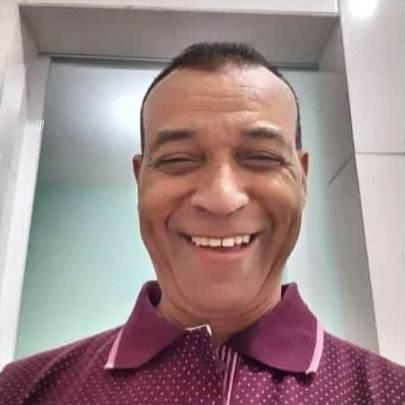 Motorista de ônibus de Espinosa morre após grave acidente no Norte de Minas.