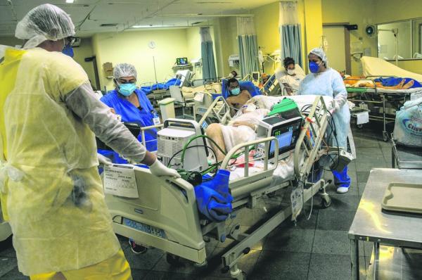 Brasil registra 1.295 mortes por Covid-19 nas últimas 24 horas, pior marca desde 29 de julho de 2021.