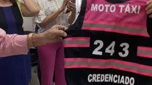 Apenas quatro mulheres atenderam aos requisitos para se tornar mototaxista em Guanambi.