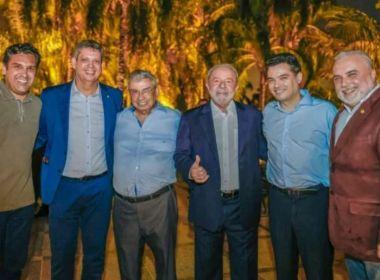 Em jantar com senadores, Lula admite problema na voz, diz coluna.