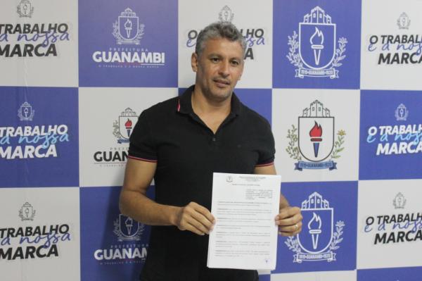 Prefeitura de Guanambi flexibiliza o uso de máscaras em ambientes internos e externos; saiba onde ainda é obrigatório.