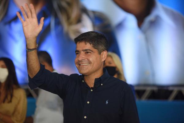 Pesquisa Quaest para o governo da Bahia: ACM Neto tem 67%; Jerônimo, 6%; e Roma, 5%.