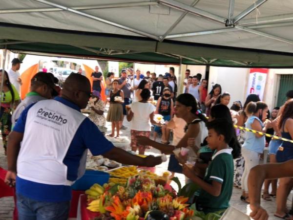 Vereador Natanael Pretinho promove café da manhã especial para as Mães do bairro Monte Pascoal.