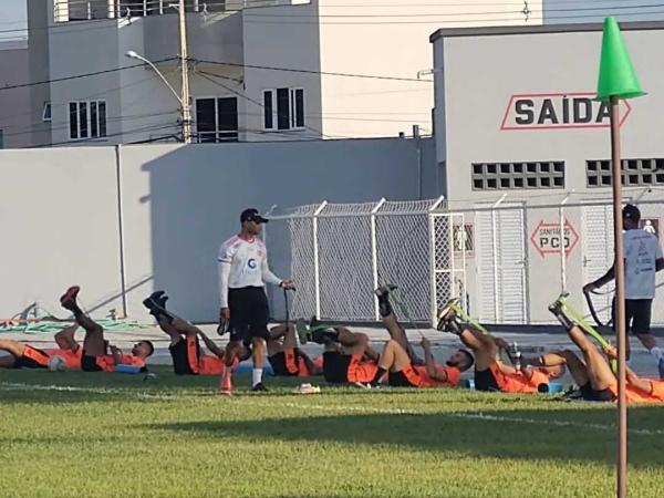 Flamengo de Guanambi viaja para dois confrontos fora de casa contra Jequié e Itabuna.