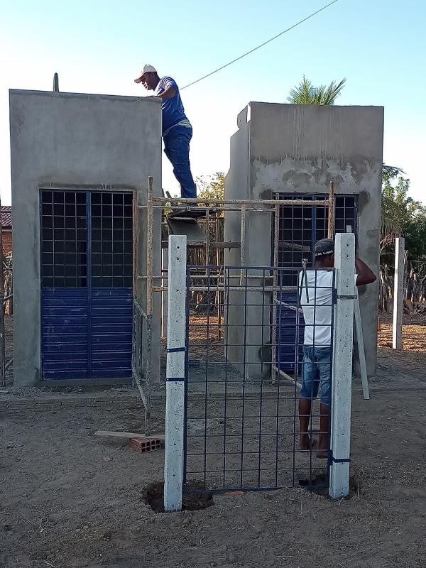 Obras de extensão de rede de abastecimento em Malhada seguem a todo vapor.