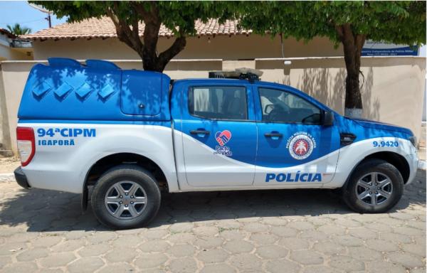 Homem é preso pela PM após matar mulher a facadas em Igaporã.