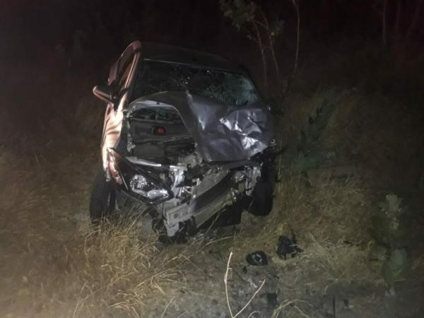 Colisão envolvendo duas motocicletas deixa três pessoas feridas em Guanambi.