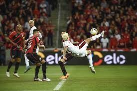 Flamengo se classifica e Fluminense e Corinthians farão semifinal da Copa do Brasil.