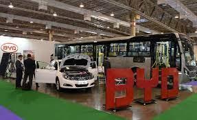 Maior fabricante de carros elétricos do mundo, BYD vai instalar três fábricas na Bahia.