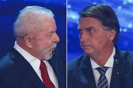 Compare o número de ministérios no início dos últimos governos.