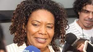 Margareth Menezes foi atacada dentro do próprio PT antes de aceitar ministério; petistas tentaram forçá-la a desistir.