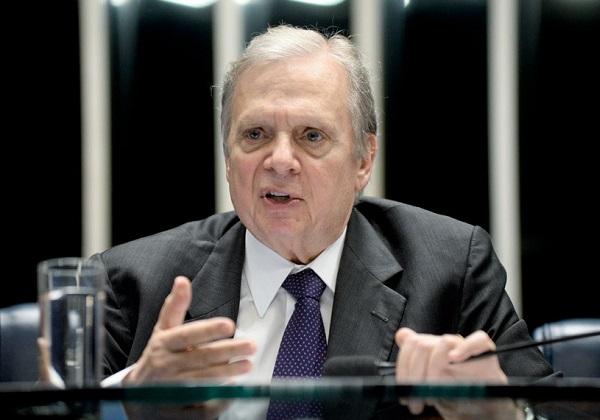 Mudar Lei das Estatais é ‘burrice’ do PT, diz Tasso Jereissati.