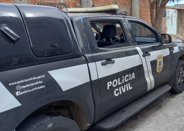 Polícia Civil cumpre mandado de prisão contra acusado pelo roubo em Guanambi.