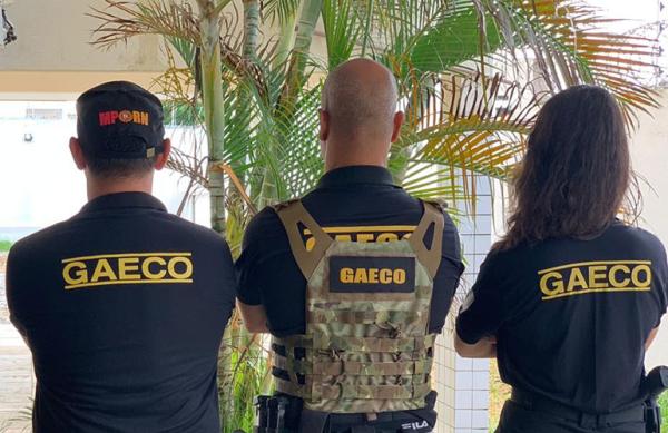 MP-BA cumpre mandados de busca e apreensão em Serra do Ramalho e Urandi.