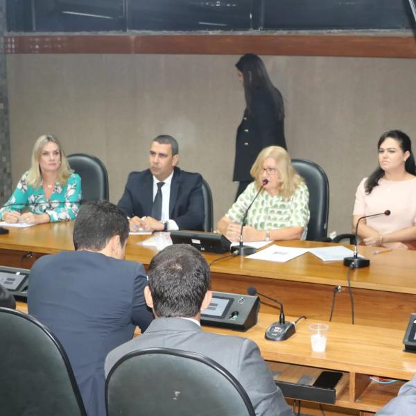 Deputada Ivana Bastos relata e dá parecer favorável a indicação de Aline Peixoto à vaga do TCM.