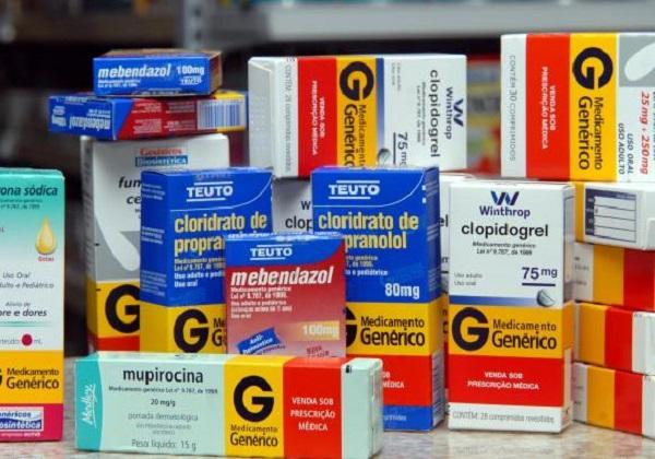 Prepare o bolso: remédios terão reajuste de 5,6% a partir deste sábado (1º/4).