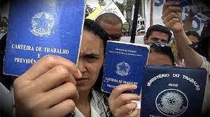 Desemprego sobe a 8,8% e atinge 9,4 milhões no primeiro trimestre.
