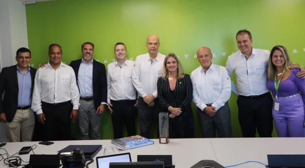 Ivana Bastos anuncia histórico de investimento de R$ 1,1 bilhão da BAMIN para construção de lote da Fiol.