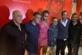 Ex-chefões do tráfico do Rio chamam a atenção em festa da Globo.
