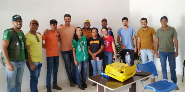 A Prefeitura Municipal de Iuiu, através da Secretaria de Agricultura e Meio Ambiente (SEAMA) promoveu Formação Profissional Rural (FPR) com o tema Alimentação do Bovino Leiteiro.