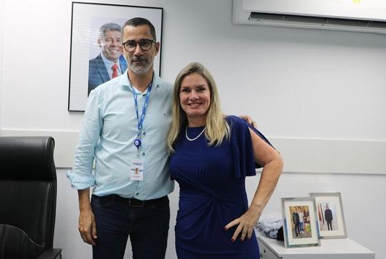 Ivana Bastos garante acesso à água potável para 106 famílias de comunidades rurais em Souto Soares.