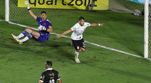Corinthians vira sobre Vasco, se afasta do Z4 e complica o time carioca no Brasileirão.