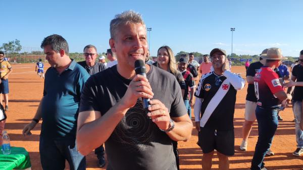 Prefeito Nal Azevedo participa da final do Armindo Paes e assina ordem de serviço para construção da Unidade de Saúde porte 2 de Morrinhos.