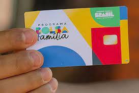 Beneficiários do Bolsa Família chegam a gastar mais de R$ 100 por mês em apostas esportivas.