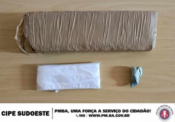 Homem é preso e adolescente apreendido após serem flagrados com drogas em Palmas de Monte Alto.