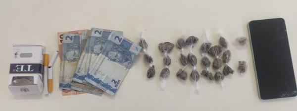 Polícia Militar prende suspeito de tráfico em Caetité.
