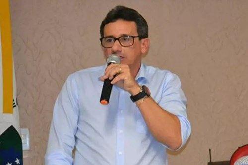 Ex-Prefeito ‘Naná’ é denunciado pelo Ministério Público por fraude e desvio de verbas públicas em Pindaí.