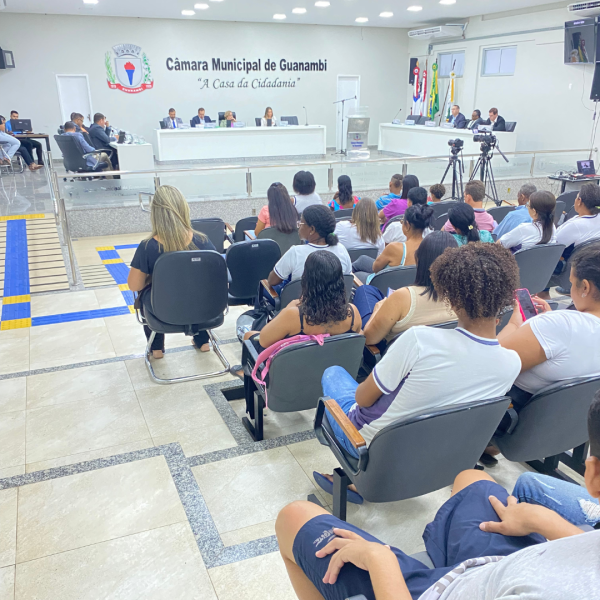 Projetos na Câmara Municipal de Guanambi: Alterações nas Comissões e Pautas Relevantes.