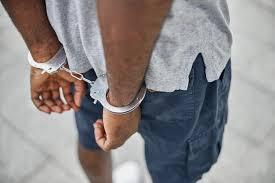 Homem é preso acusado de importunação sexual com estudantes do CEEP em Guanambi.