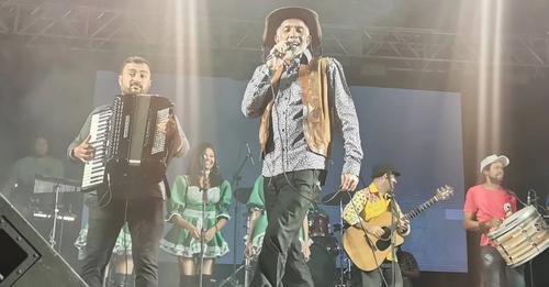 Edgar Mão Branca, João e Rafa e Léo do Forró abrem São João do Gurutuba nesta sexta-feira em Guanambi.
