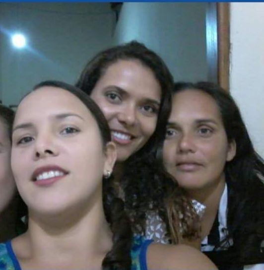 Irmãs acusadas de torturar idosa se apresentam à delegacia de Carinhanha e são presas.