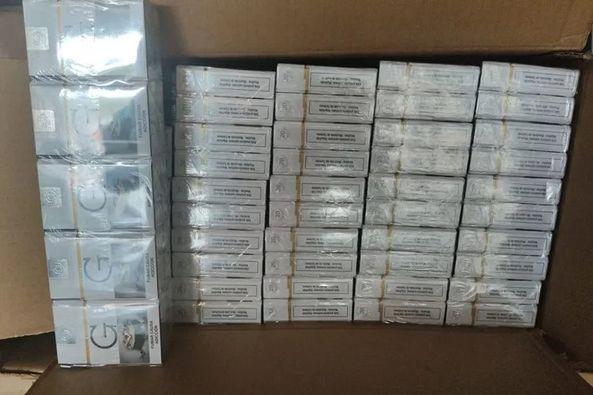 Polícia apreende carga de cigarro avaliada em R$ 2 milhões em Brumado.