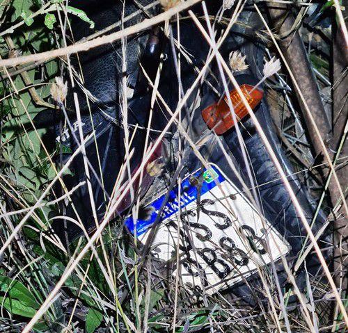 Homem morre após queda de moto e atropelamento na BR-122, em Caetité.