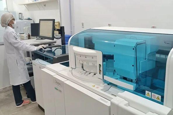 Lacen de Guanambi dobra capacidade de atendimentos e receberá novos equipamentos.