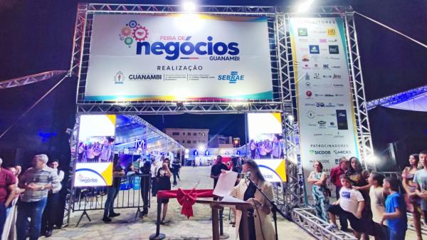 Prefeitura de Guanambi publica Edital para inscrições e seleção de 70 empresas locais para a 4ª edição da Feira de Negócios.