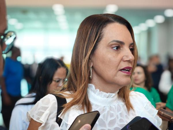 Prefeita de Conquista descarta nome em chapa de oposição em 2026 e vê federação com PP com otimismo.