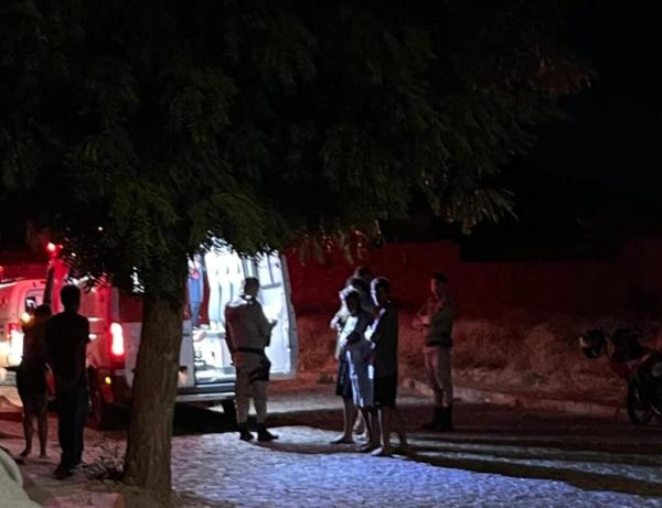 Ataque por ciúmes: dois jovens são feridos a faca em Palmas de Monte Alto.