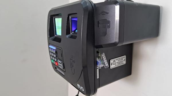 Prefeitura de Guanambi inicia instalação de ponto eletrônico para ampliar a transparência e produtividade no serviço público.
