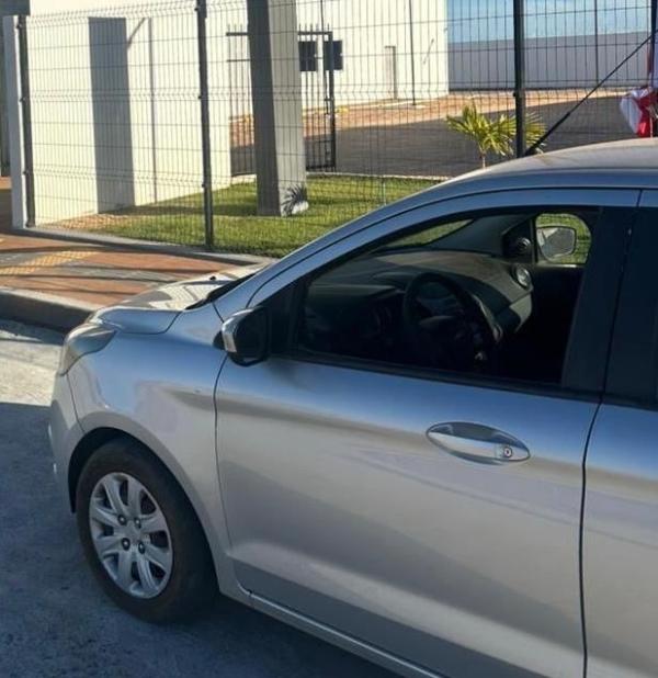 Polícia Militar recupera veículo roubado em Caculé.