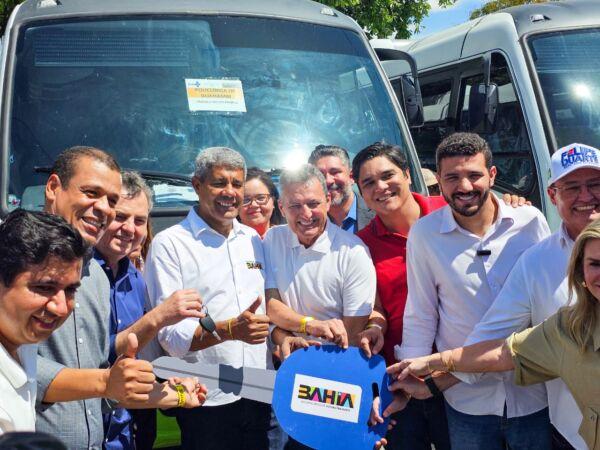 Prefeito de Sebastião Laranjeiras participa de agenda com governador e celebra investimentos na saúde.