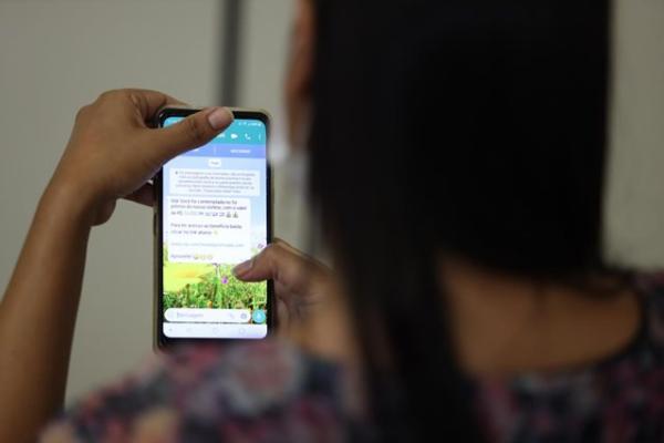 Moradora de Guanambi denuncia clonagem de celular e recebe mensagens de teor sexual.