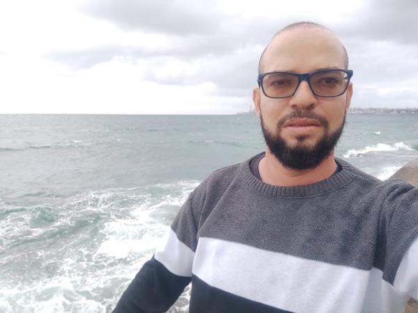 Motociclista morre após colidir com vaca na BR-430, em Riacho de Santana.