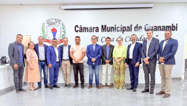 Vereadores de Guanambi destacam avanços na extensão da Adutora do Algodão e aprovam projetos de interesse público. Vereadores de Guanambi destacam avanços na extensão da Adutora do Algodão e aprovam projetos de interesse público.