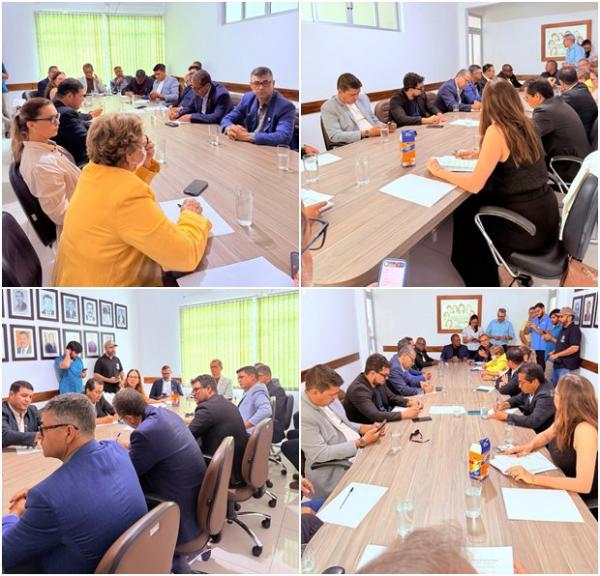 Câmara de Guanambi aprova reajuste salarial para servidores públicos.